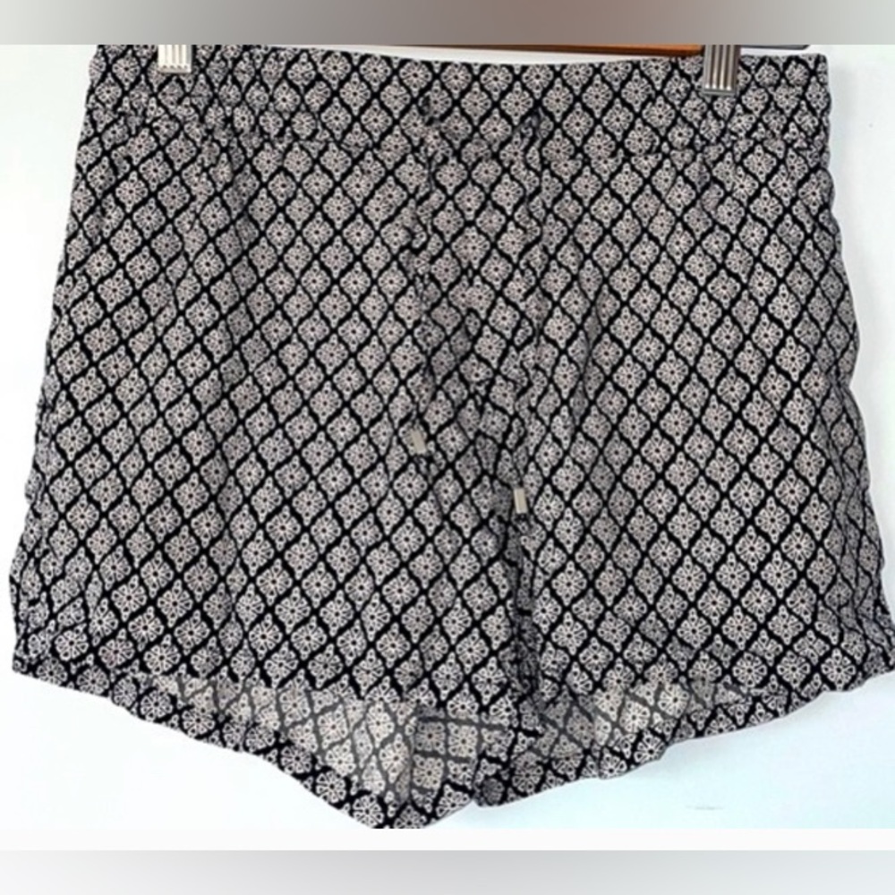 Old Navy Patterned Drawstring Women's Shorts XXL